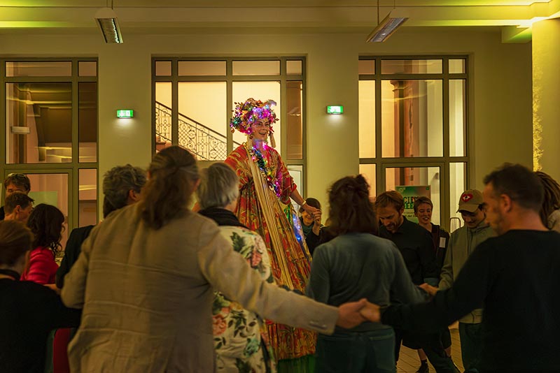 Die Performance-K&uuml;nstlerin Joa Magnolia.